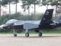 Иран представи изтребител пето поколение (ВИДЕО)