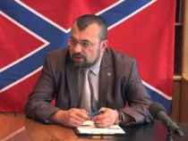 “Обозреватель“: В България „заливат с изпражнения“ бившия министър от ДНР Александър Кофман