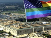 Американската армия бавно и сигурно отива към изпедерастяване